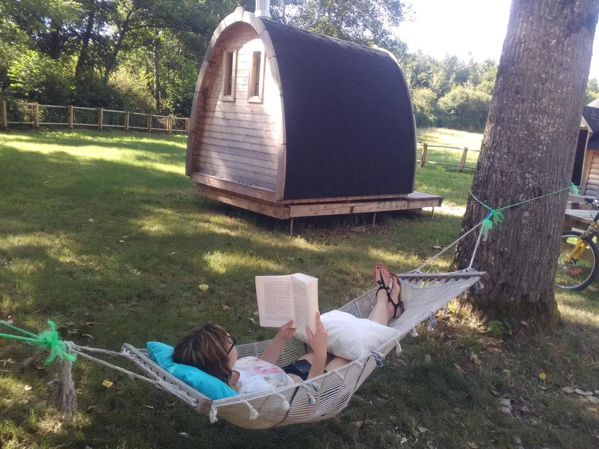 Le Petit Robinson Hotel Champvert Bagian luar foto