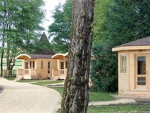 Le Petit Robinson Hotel Champvert Bagian luar foto
