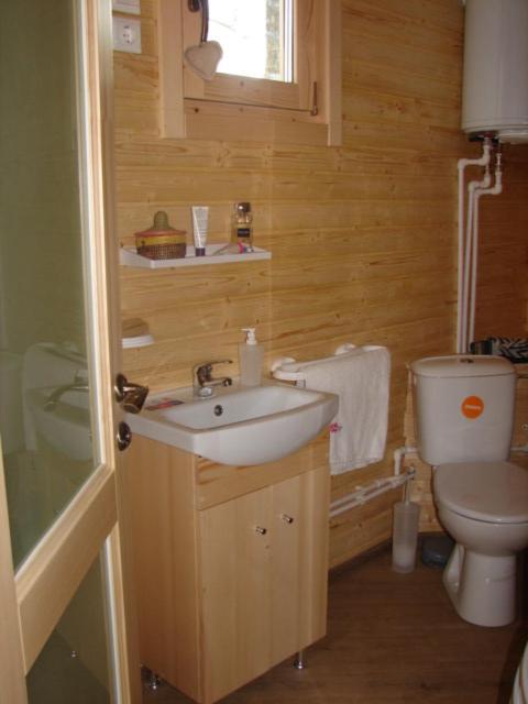 Le Petit Robinson Hotel Champvert Bagian luar foto
