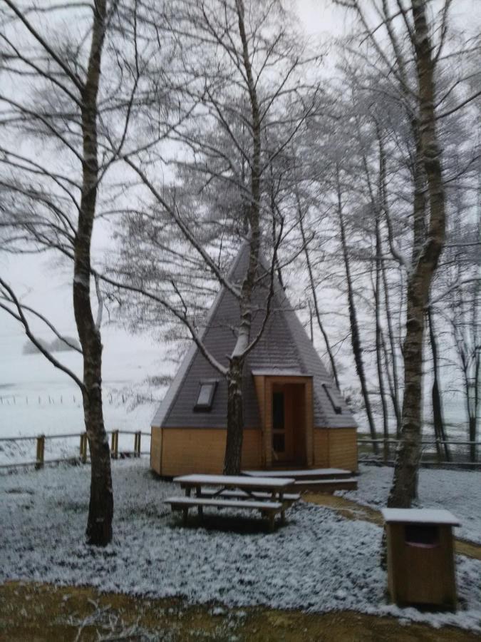 Le Petit Robinson Hotel Champvert Bagian luar foto
